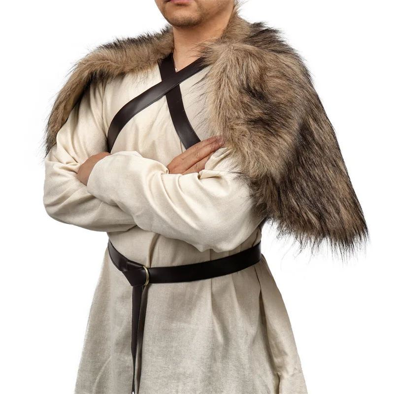Cape Viking avec col en fausse - Winter Clothing Accessories avis et prix