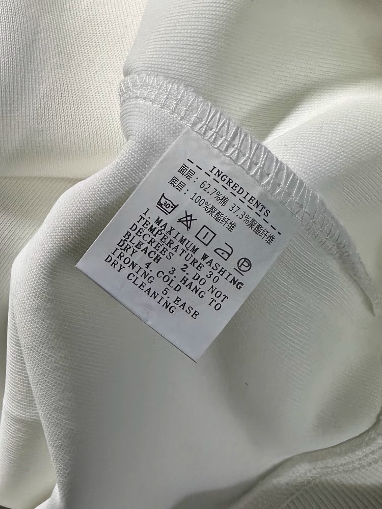 Sweat-shirt à capuche pour hom - Winter Sun Clothing avis et prix