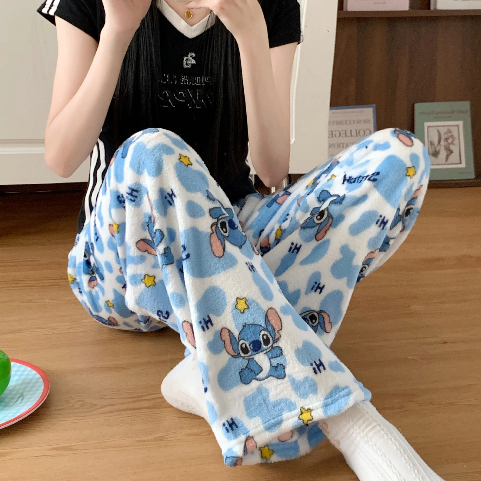 Pyjama en flanelle motif Stitc - Winter Clothing Gear avis et prix