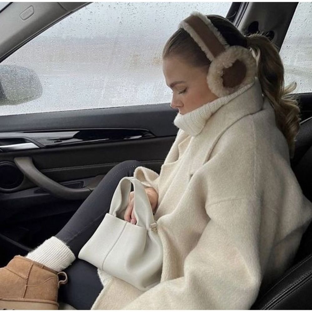 Cache-oreilles en peluche plia - Ear Muff Foldable avis et prix